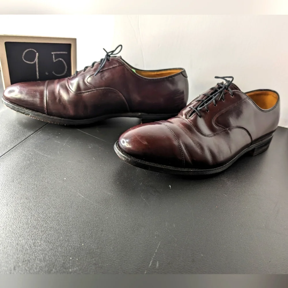 Johnston & Murphy 9.5 lace up Cherry Wood leather classic oxfords‎